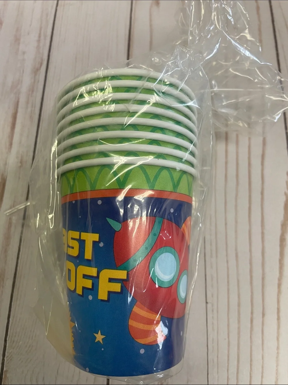 Set 32 Kids Birthday Party Space Blast Paper Cups 9 Ounce Planet Rocket Sun NEW
